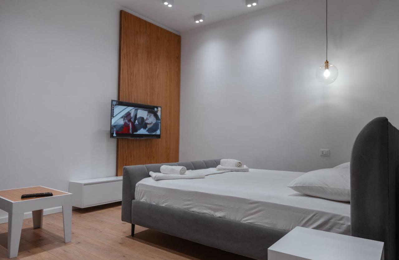 Britney'S Apartments Tiranë Eksteriør bilde