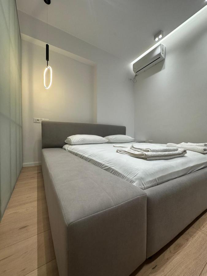 Britney'S Apartments Tiranë Eksteriør bilde